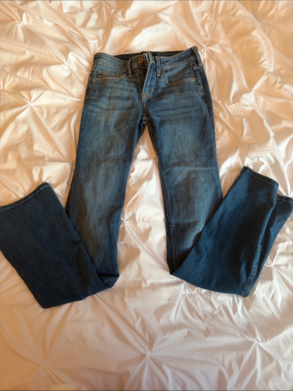 Hollister Bootleg Dark Wash Jeans